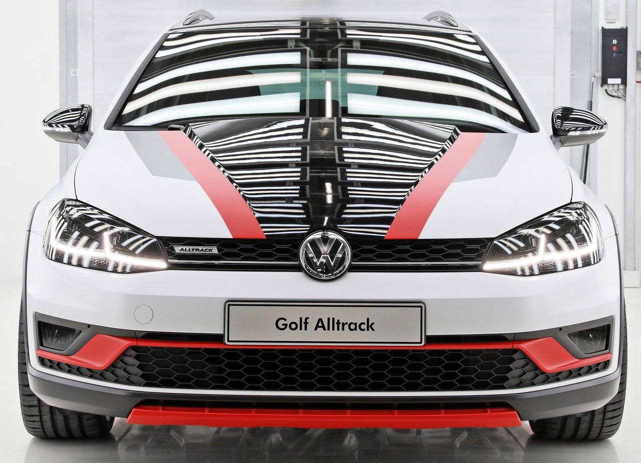 2018 - VOLKSWAGEN GOLF VARIANT TGI GMOTION CONCEPT, foto 5