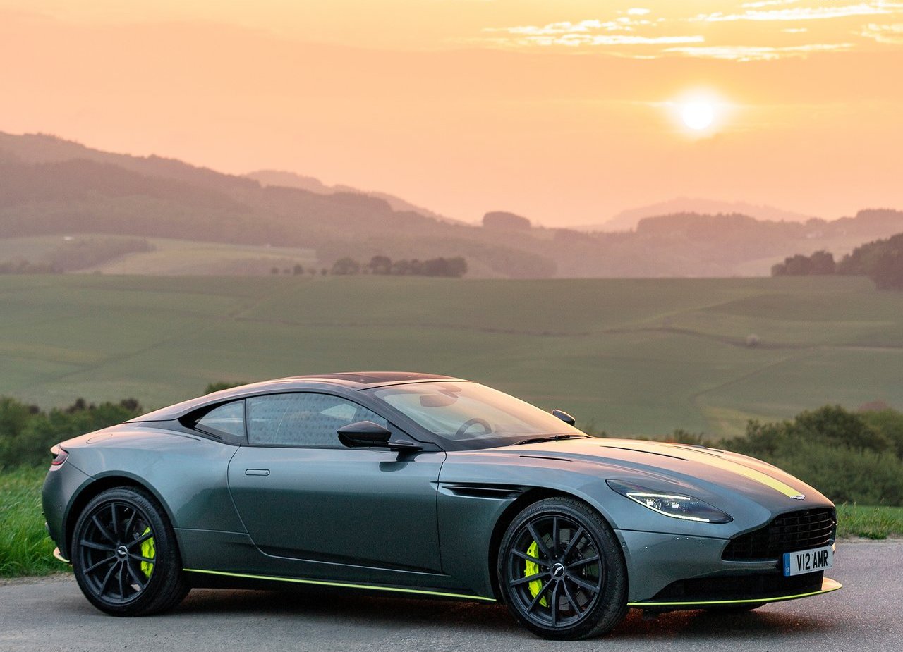 ASTON MARTIN DB11 AMR, foto 17
