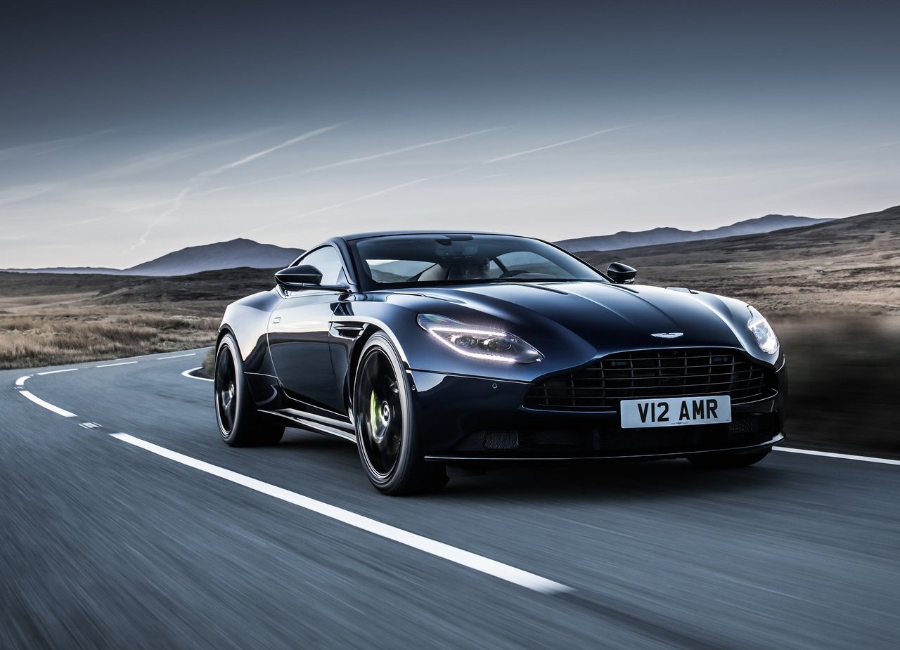 ASTON MARTIN DB11 AMR, foto 23
