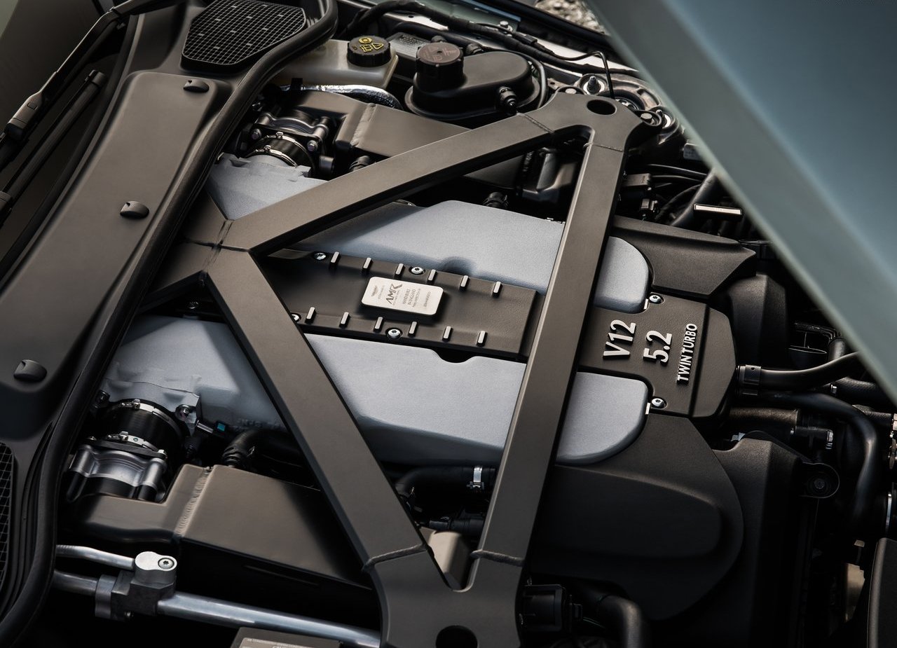 ASTON MARTIN DB11 AMR, foto 158