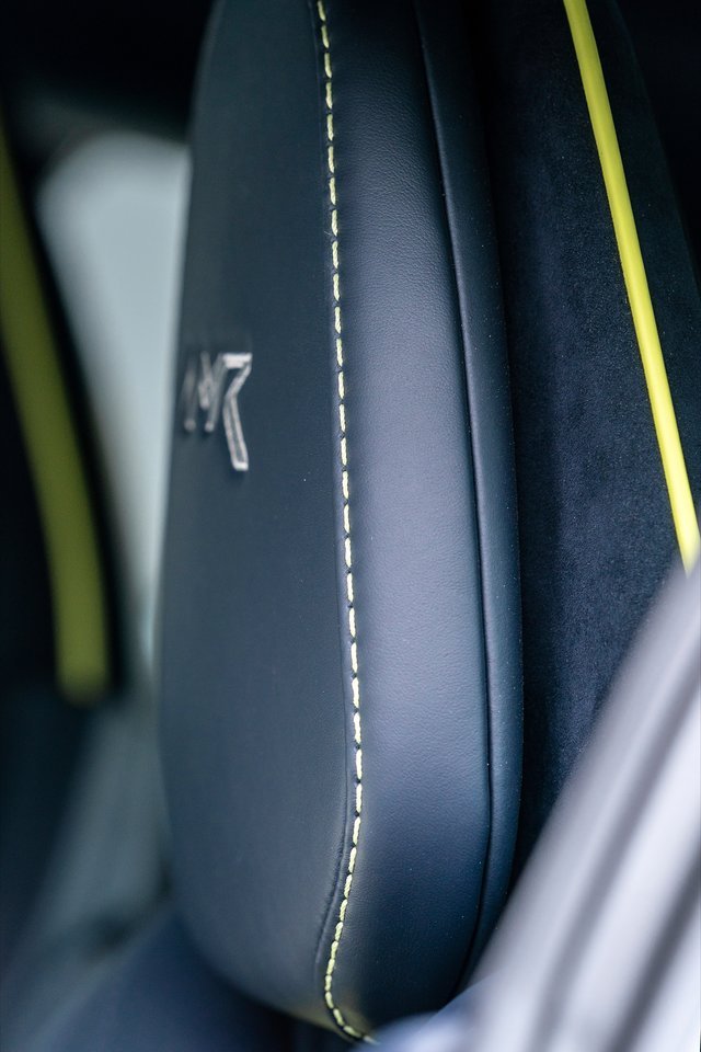 ASTON MARTIN DB11 AMR, foto 164