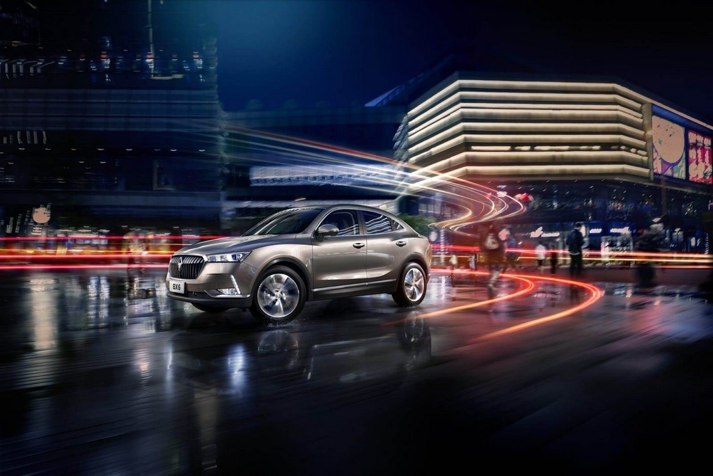 BORGWARD BX6, foto 1