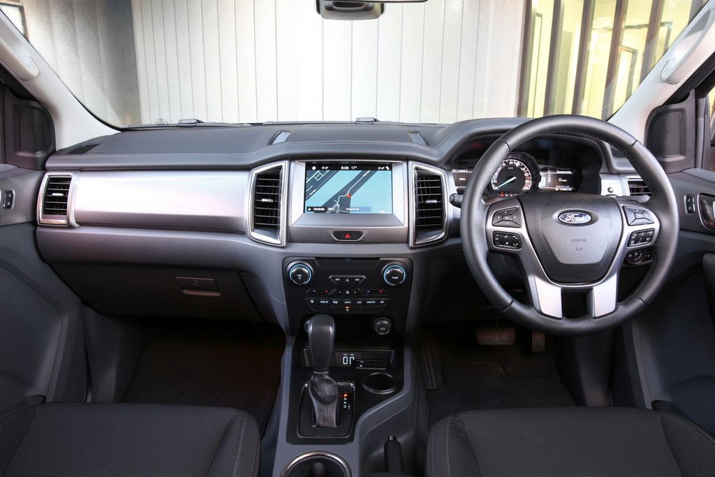 2019 - FORD EVEREST, foto 18