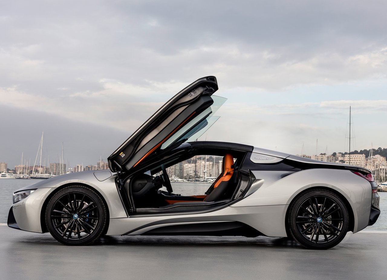 2019 - BMW i8 ROADSTER, foto 51