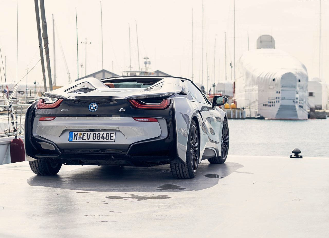2019 - BMW i8 ROADSTER, foto 91
