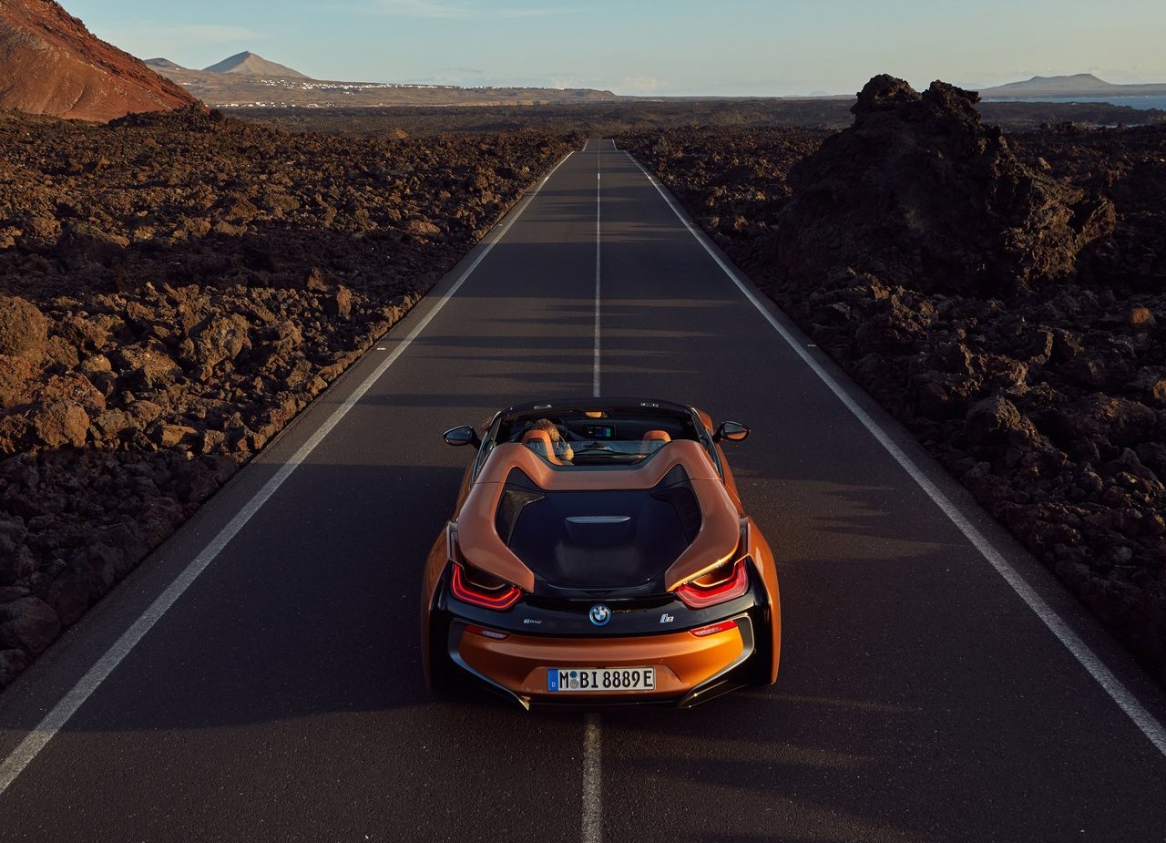 2019 - BMW i8 ROADSTER, foto 115