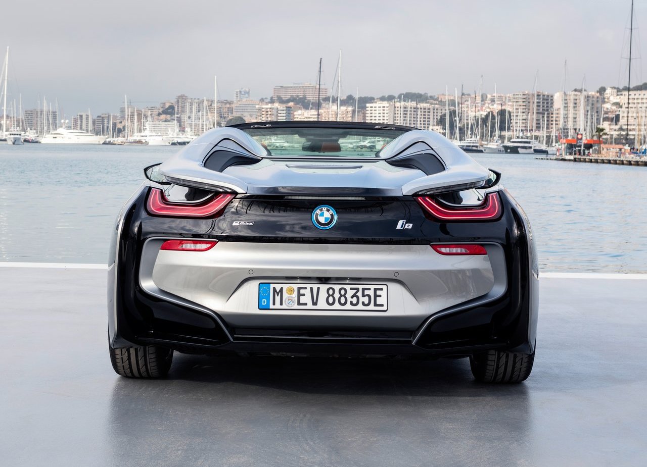 2019 - BMW i8 ROADSTER, foto 118