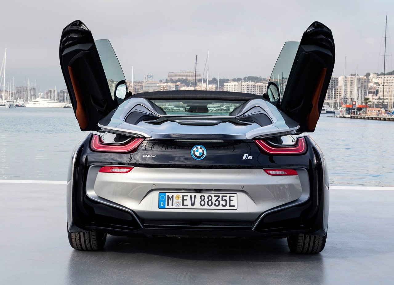 2019 - BMW i8 ROADSTER, foto 119