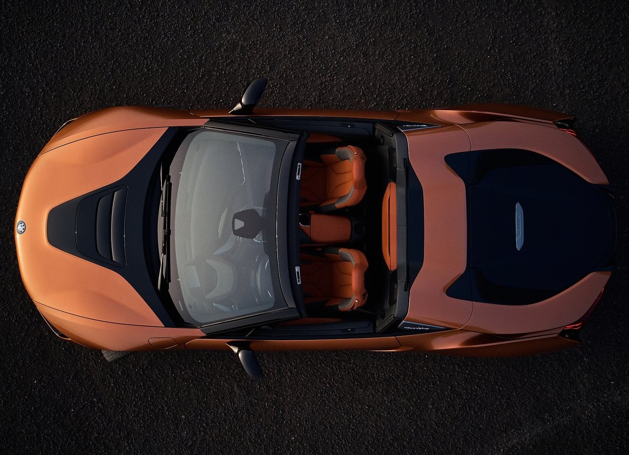 2019 - BMW i8 ROADSTER, foto 120