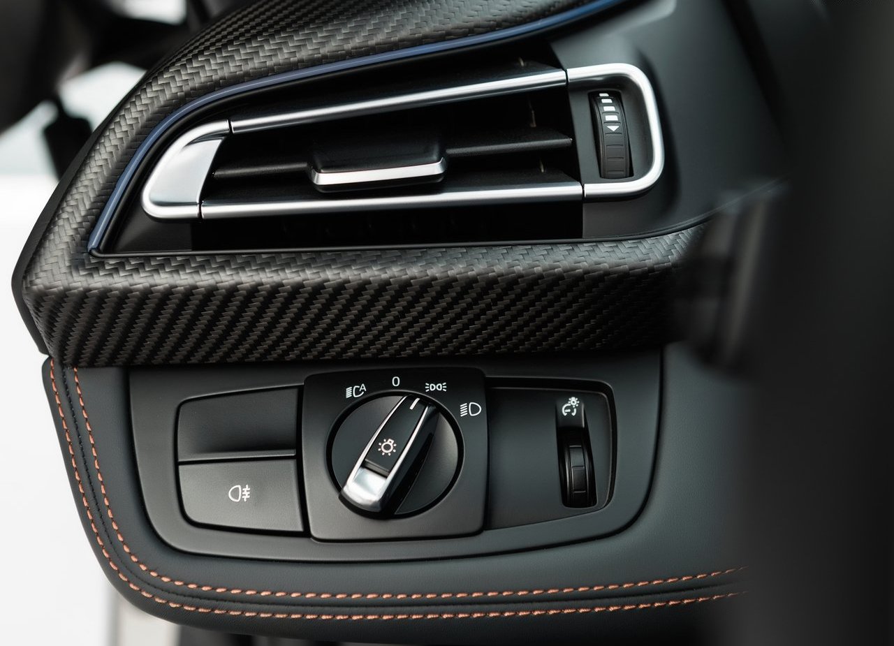 2019 - BMW i8 ROADSTER, foto 157