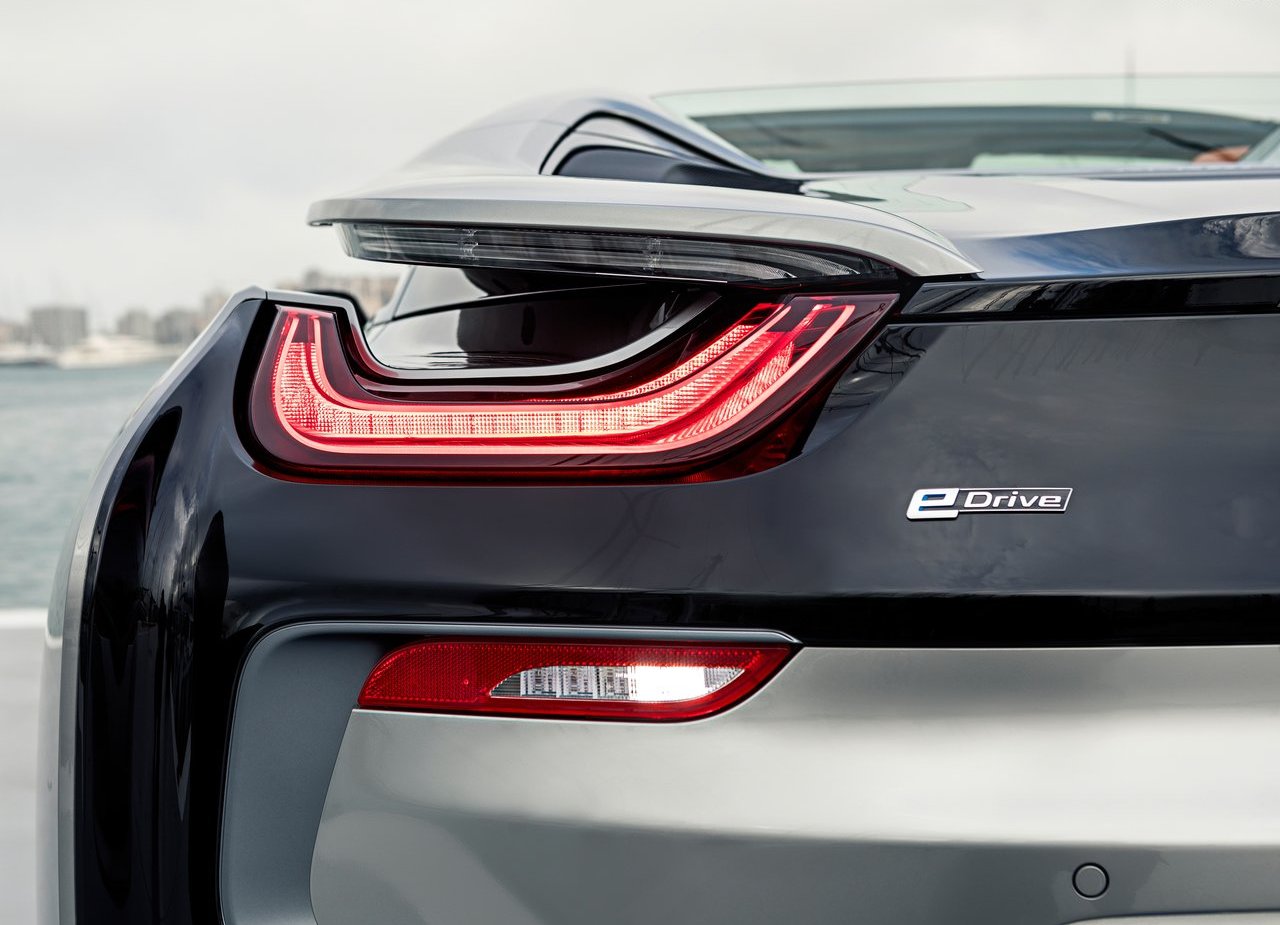 2019 - BMW i8 ROADSTER, foto 177