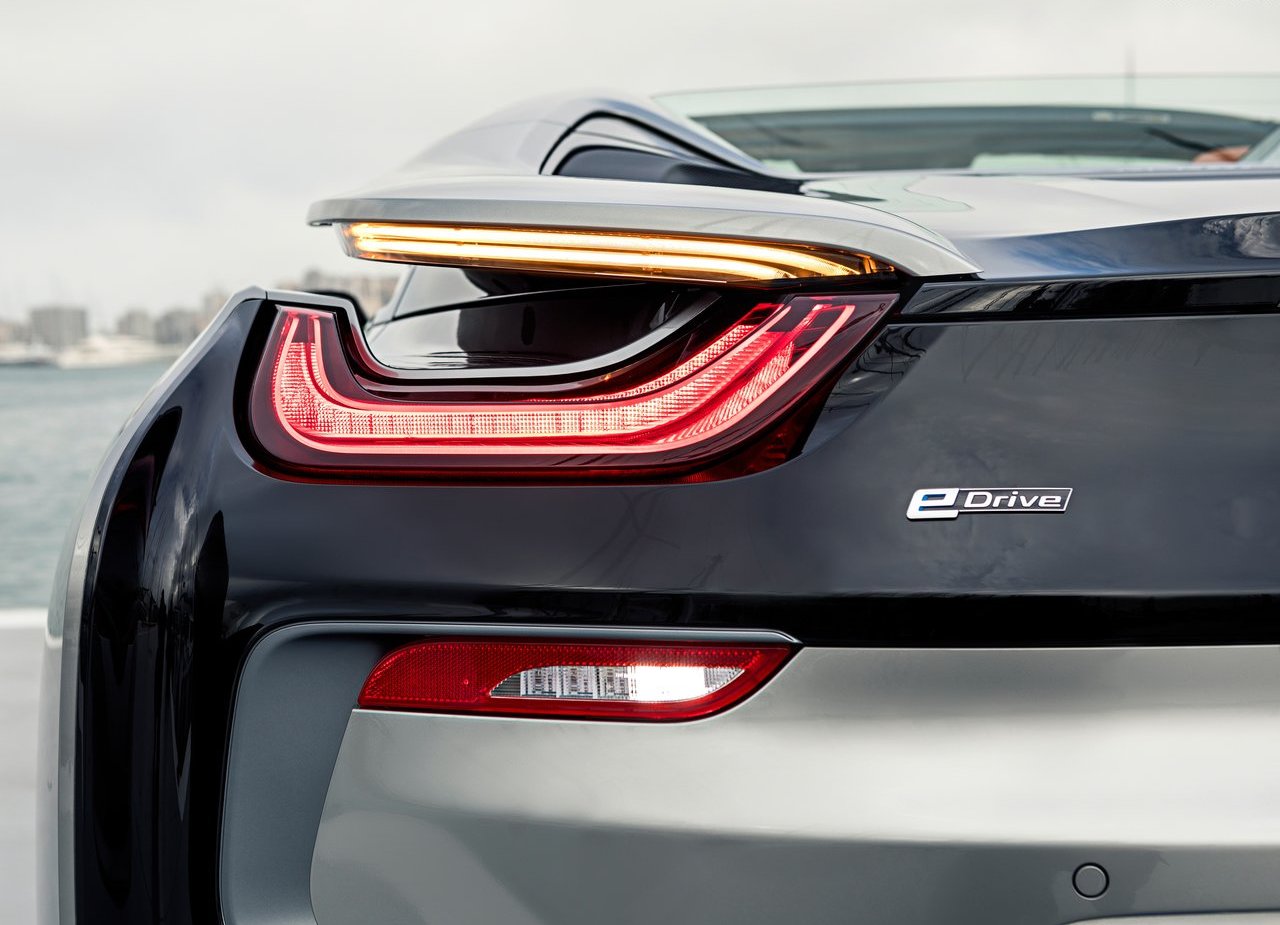 2019 - BMW i8 ROADSTER, foto 178