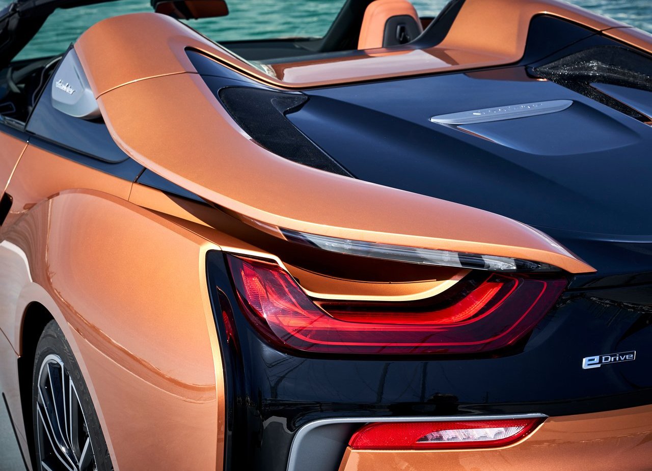 2019 - BMW i8 ROADSTER, foto 179