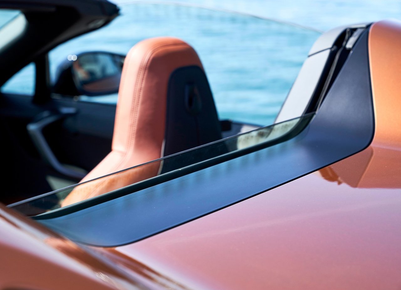 2019 - BMW i8 ROADSTER, foto 187
