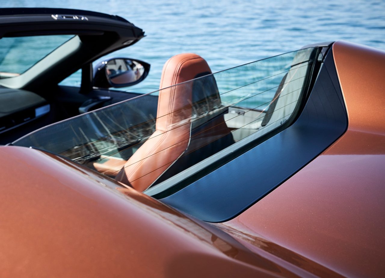 2019 - BMW i8 ROADSTER, foto 188