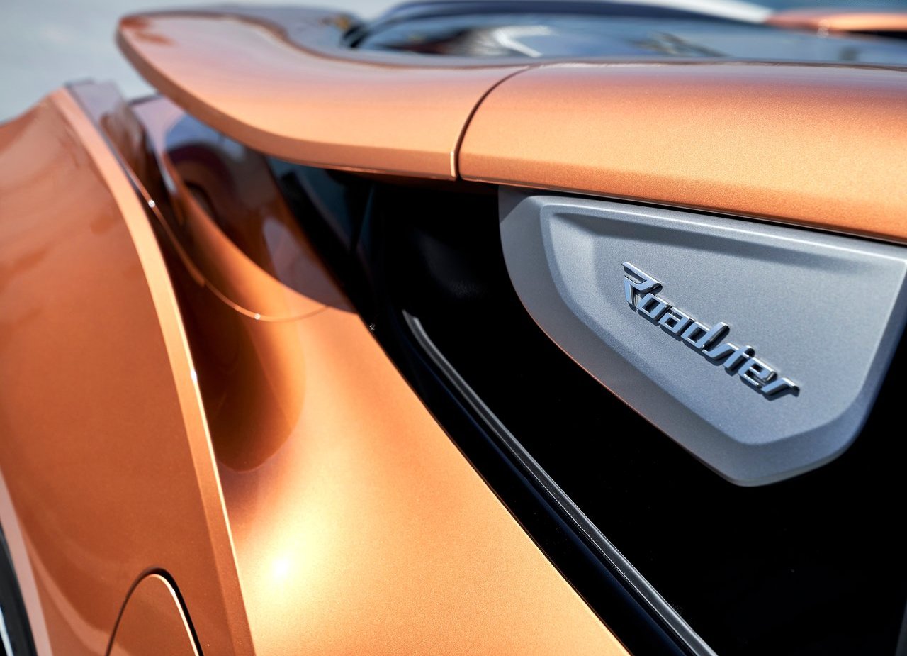2019 - BMW i8 ROADSTER, foto 190