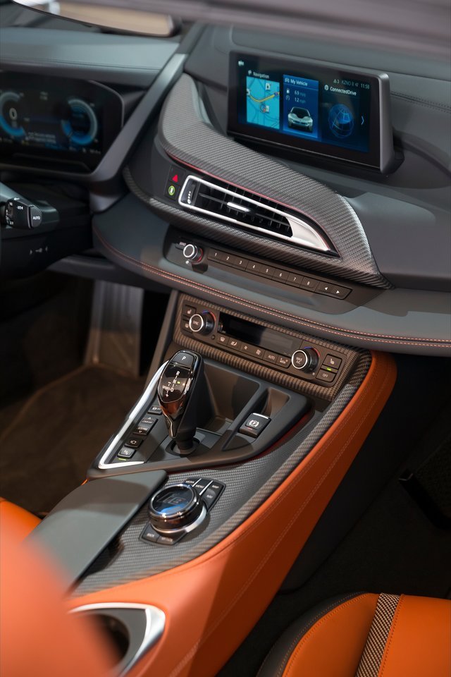 2019 - BMW i8 ROADSTER, foto 199