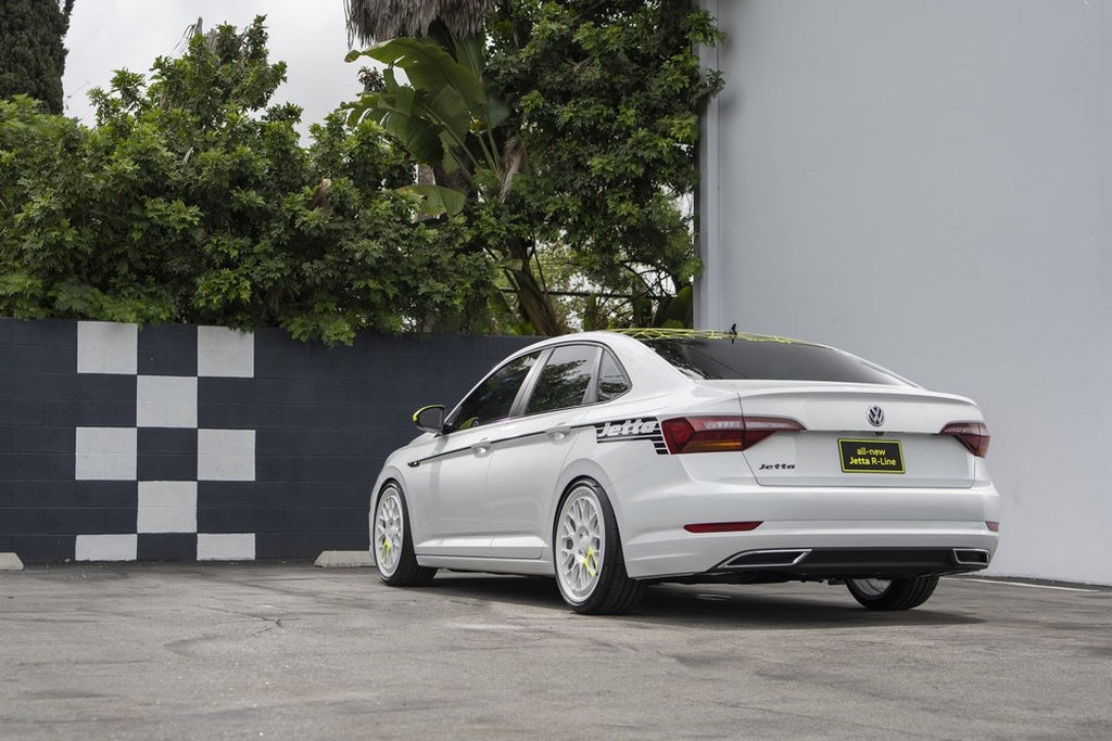 2018 - VOLKSWAGEN JETTA R-LINE SOCAL CONCEPT, foto 2