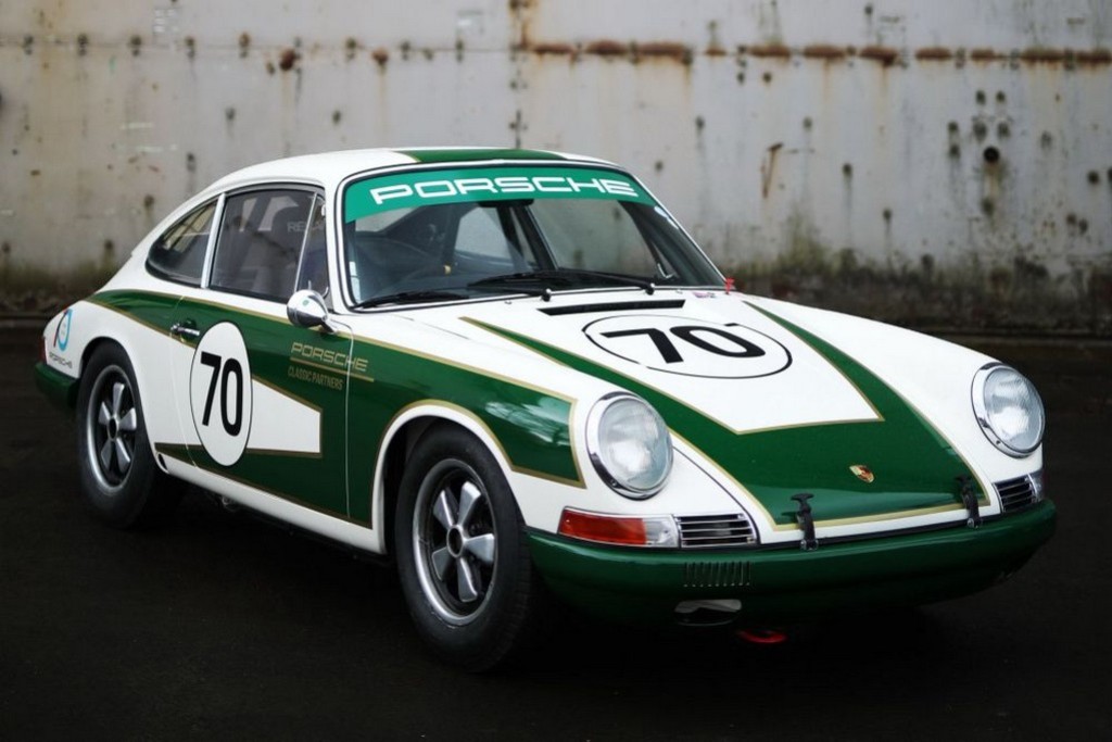 1965 - PORSCHE 911 COUPE RACE CAR UK VERSION, foto 1
