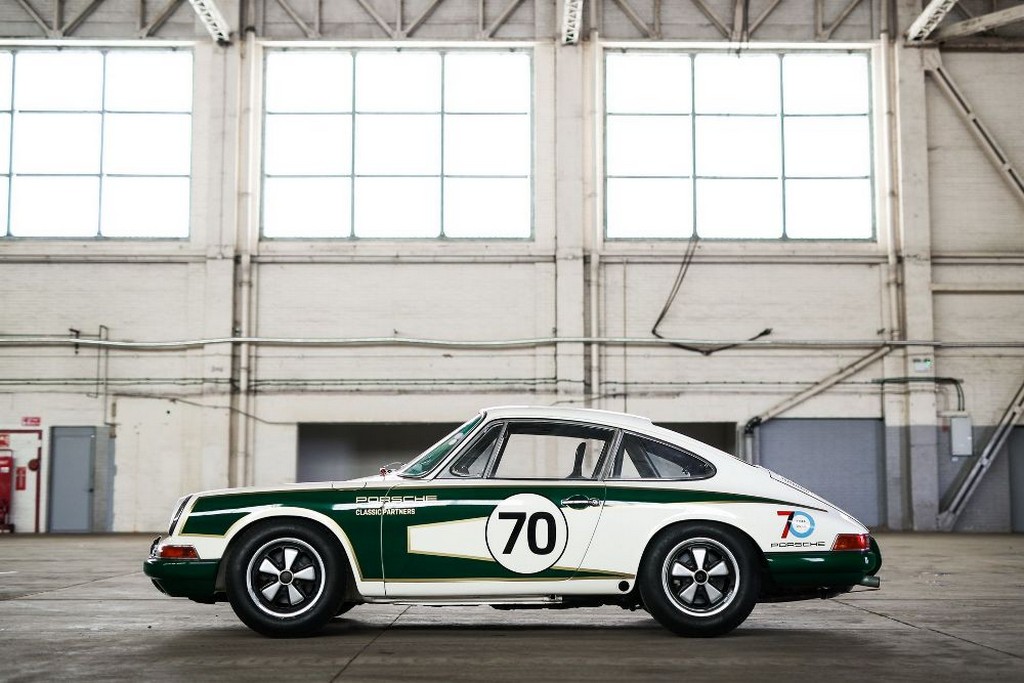 1965 - PORSCHE 911 COUPE RACE CAR UK VERSION, foto 3