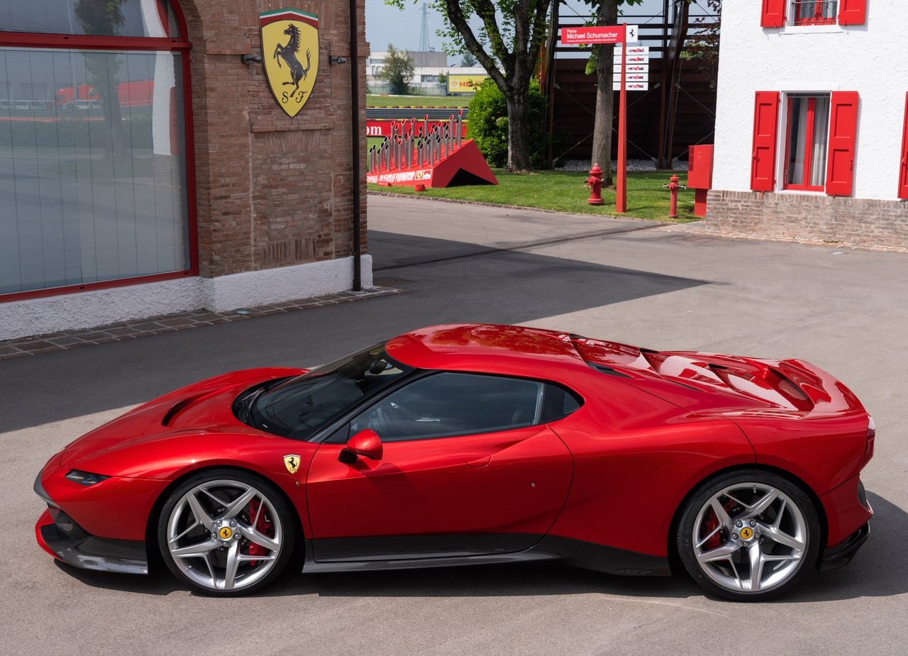 2018 - FERRARI SP38, foto 2