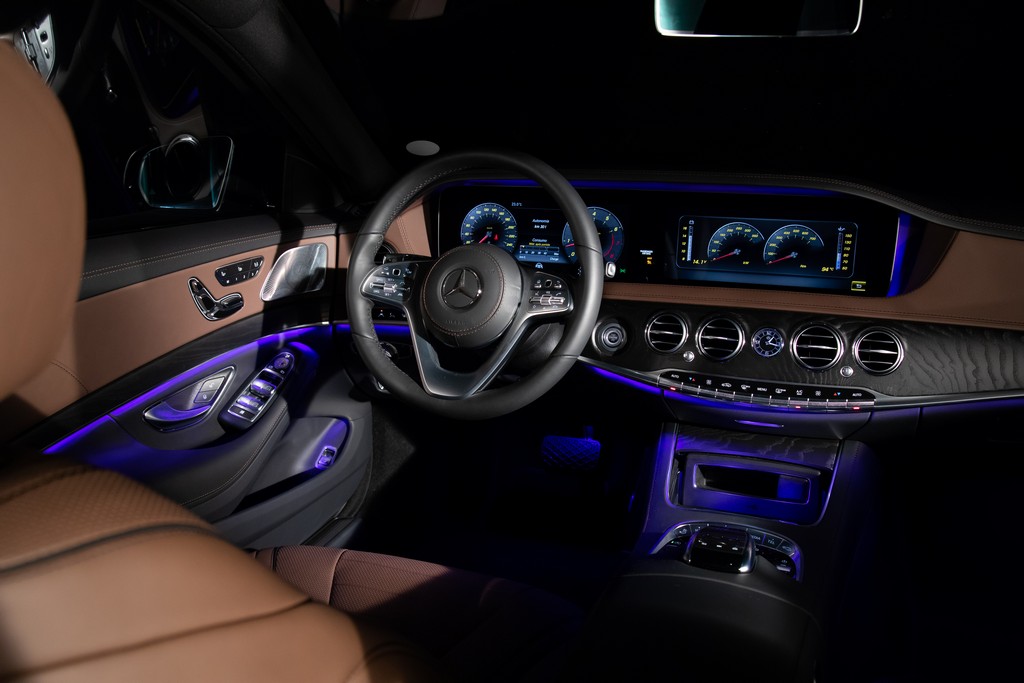 MERCEDES-BENZ S 560, foto 13
