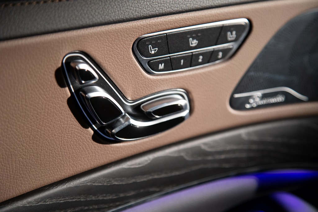 MERCEDES-BENZ S 560, foto 27