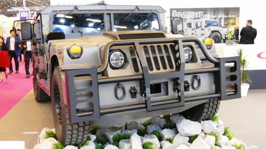 HUMMER H1 HUMVEE NXT 360, foto 2