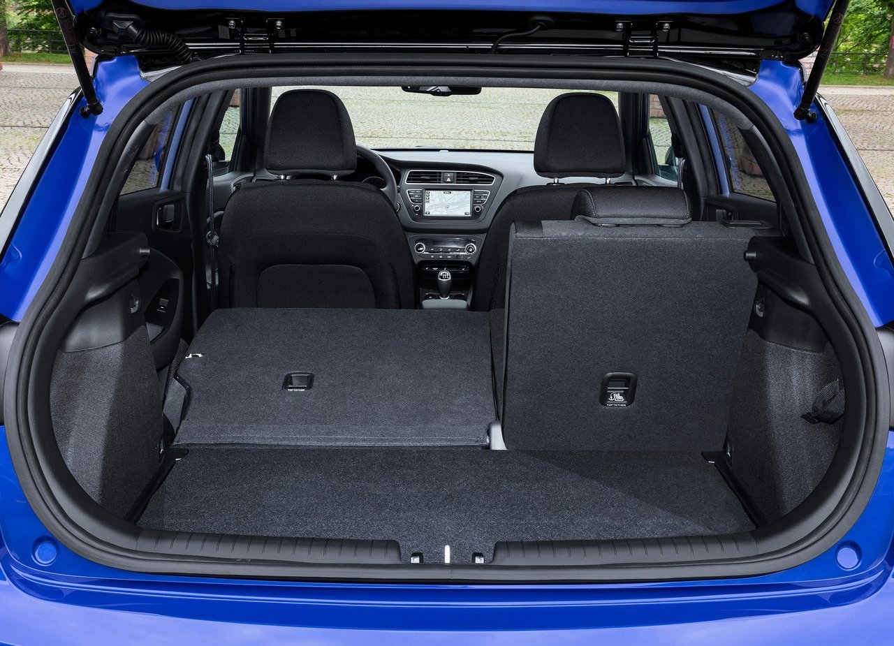 2019 - HYUNDAI i20 ACTIVE, foto 22