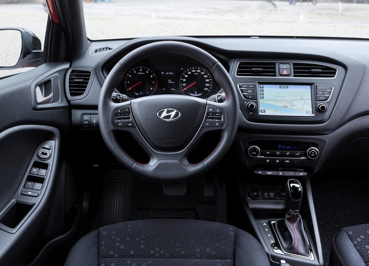 2019 - HYUNDAI i20, foto 21