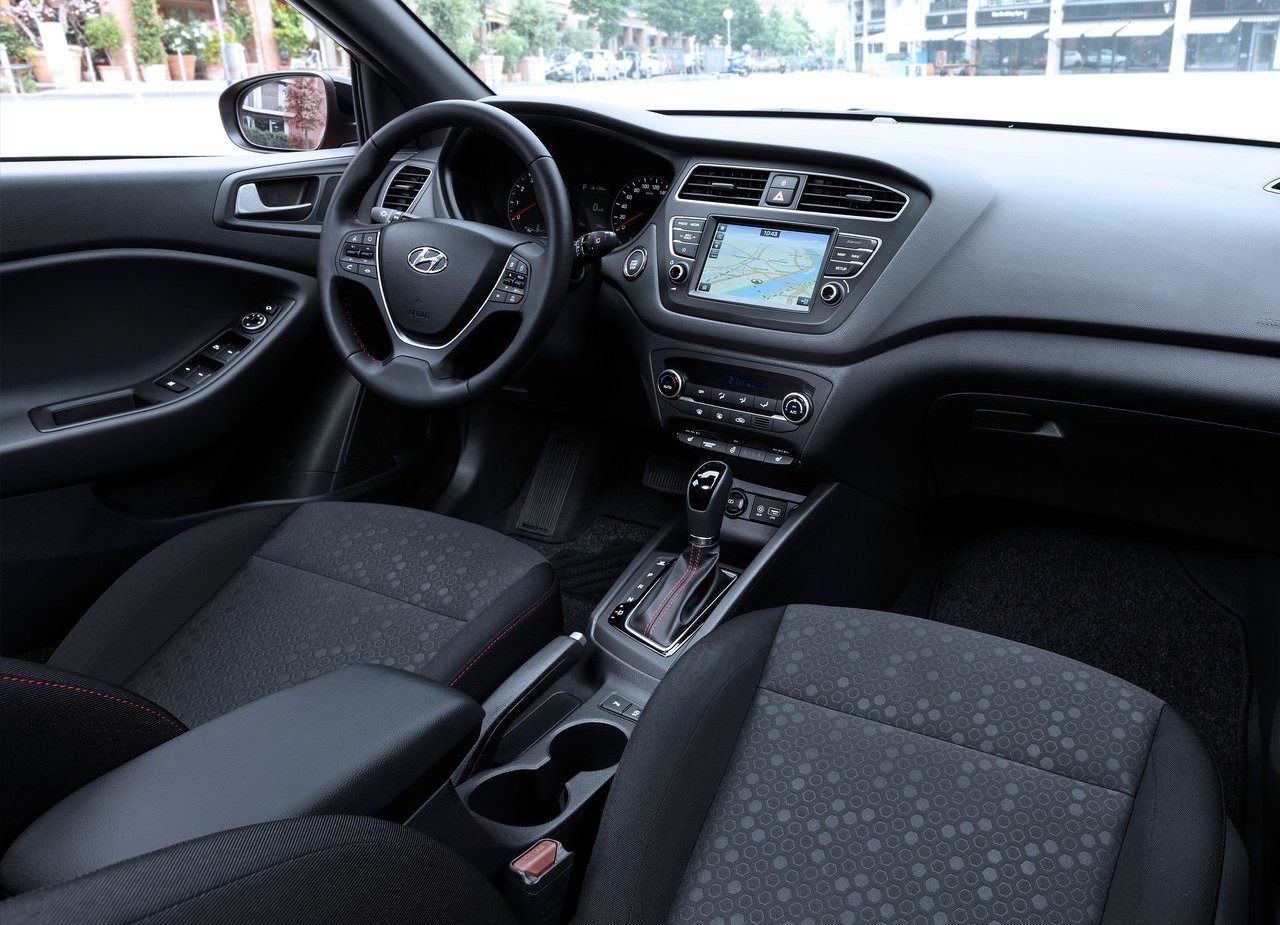 2019 - HYUNDAI i20, foto 23