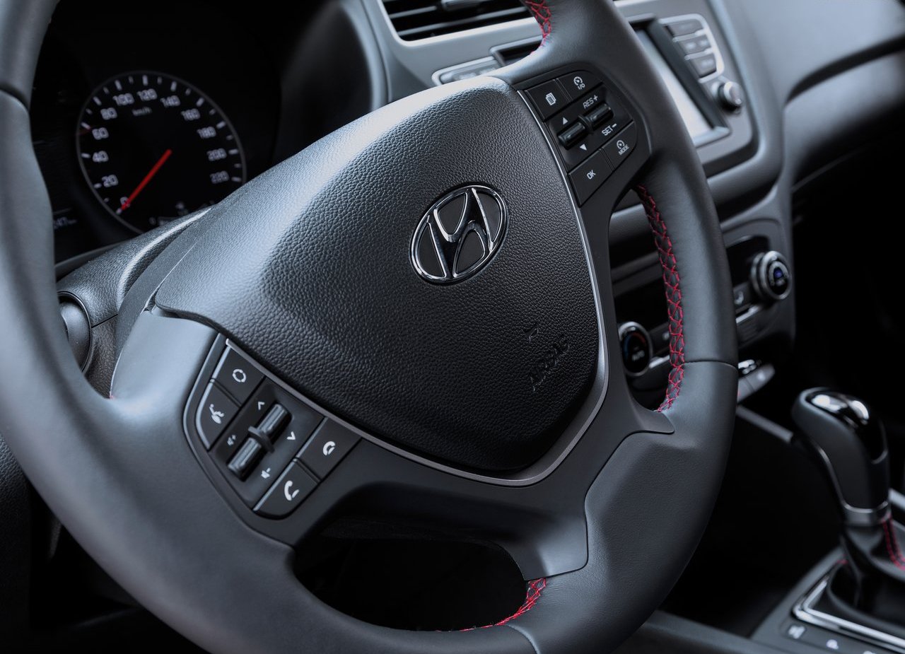 2019 - HYUNDAI i20, foto 25