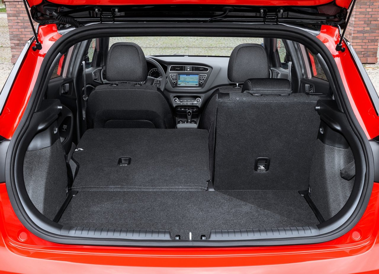 2019 - HYUNDAI i20, foto 34