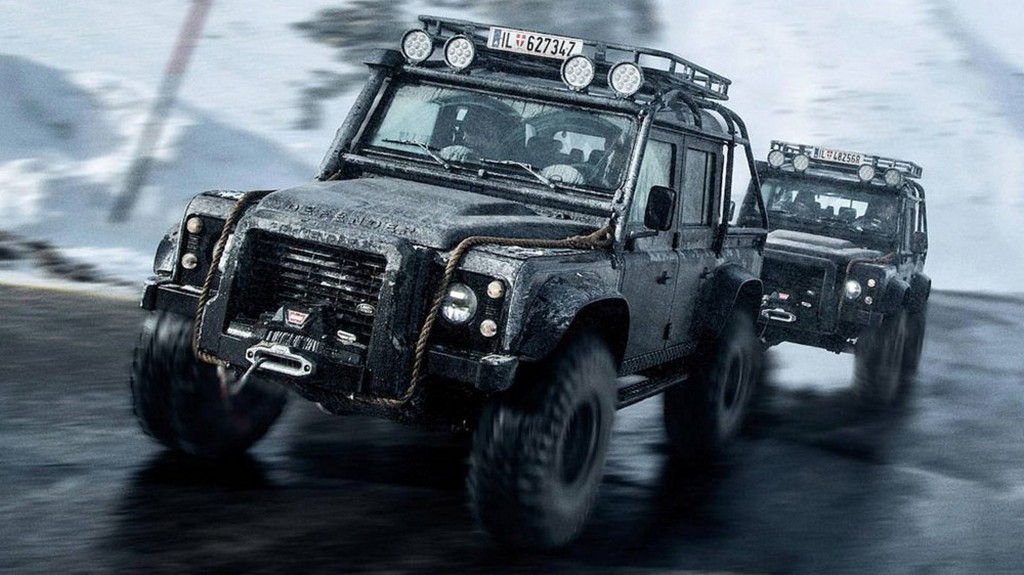 LAND ROVER DEFENDER SVX SPECTRE, foto 1