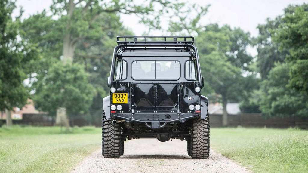 LAND ROVER DEFENDER SVX SPECTRE, foto 5