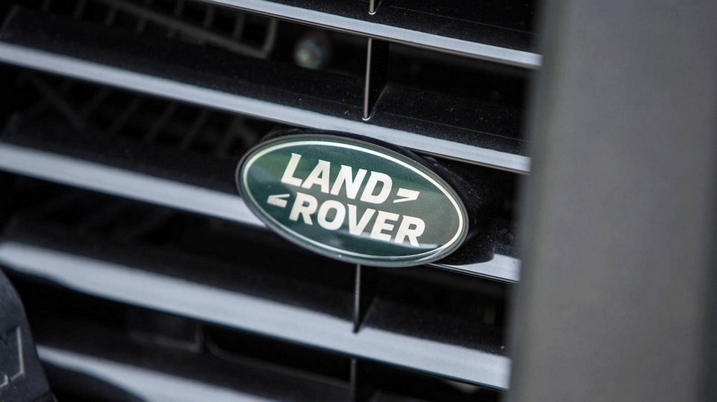 LAND ROVER DEFENDER SVX SPECTRE, foto 18