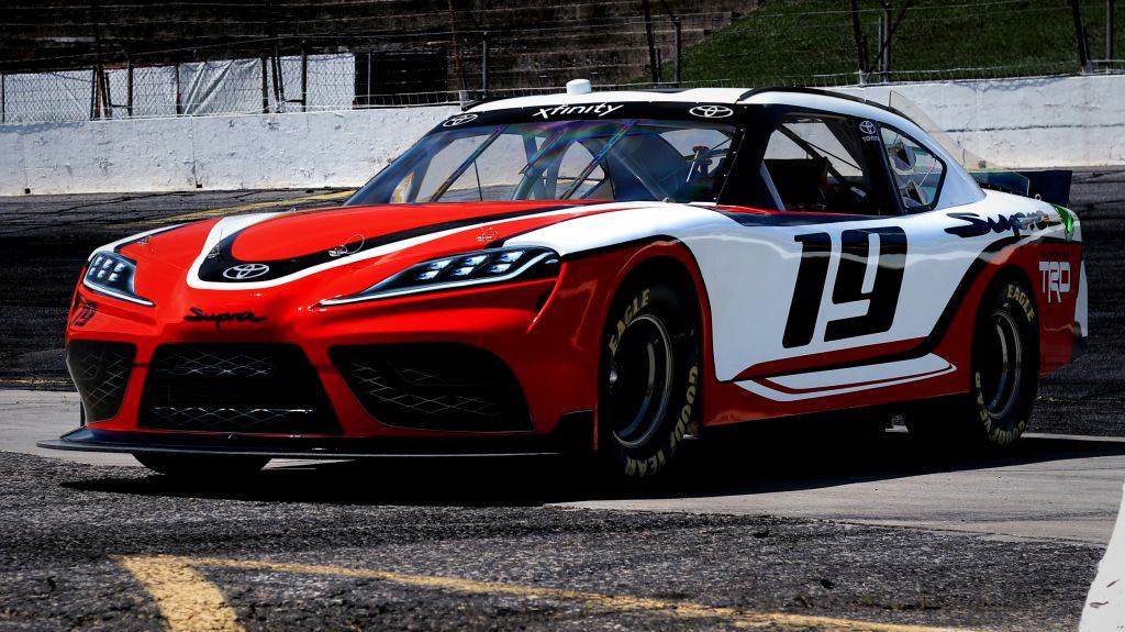 2019 - TOYOTA SUPRA NASCAR XFINITY SERIES, foto 14