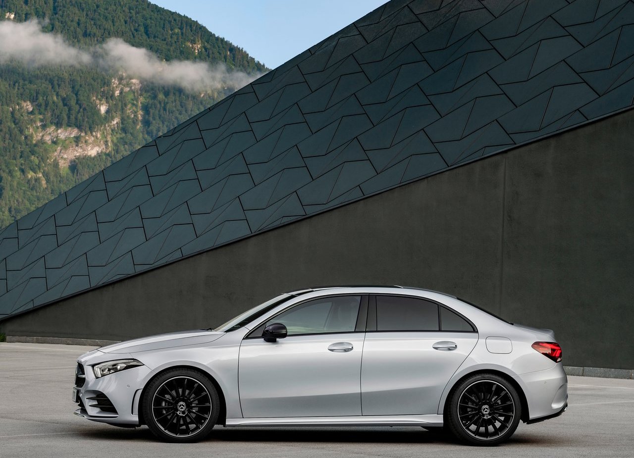 MERCEDES-BENZ A SEDAN, foto 14