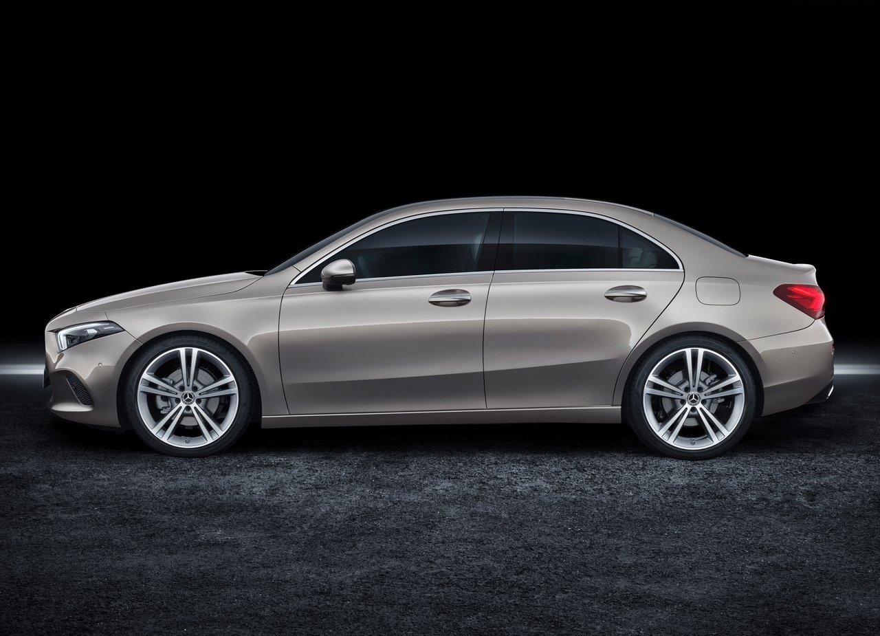 MERCEDES-BENZ A SEDAN, foto 37