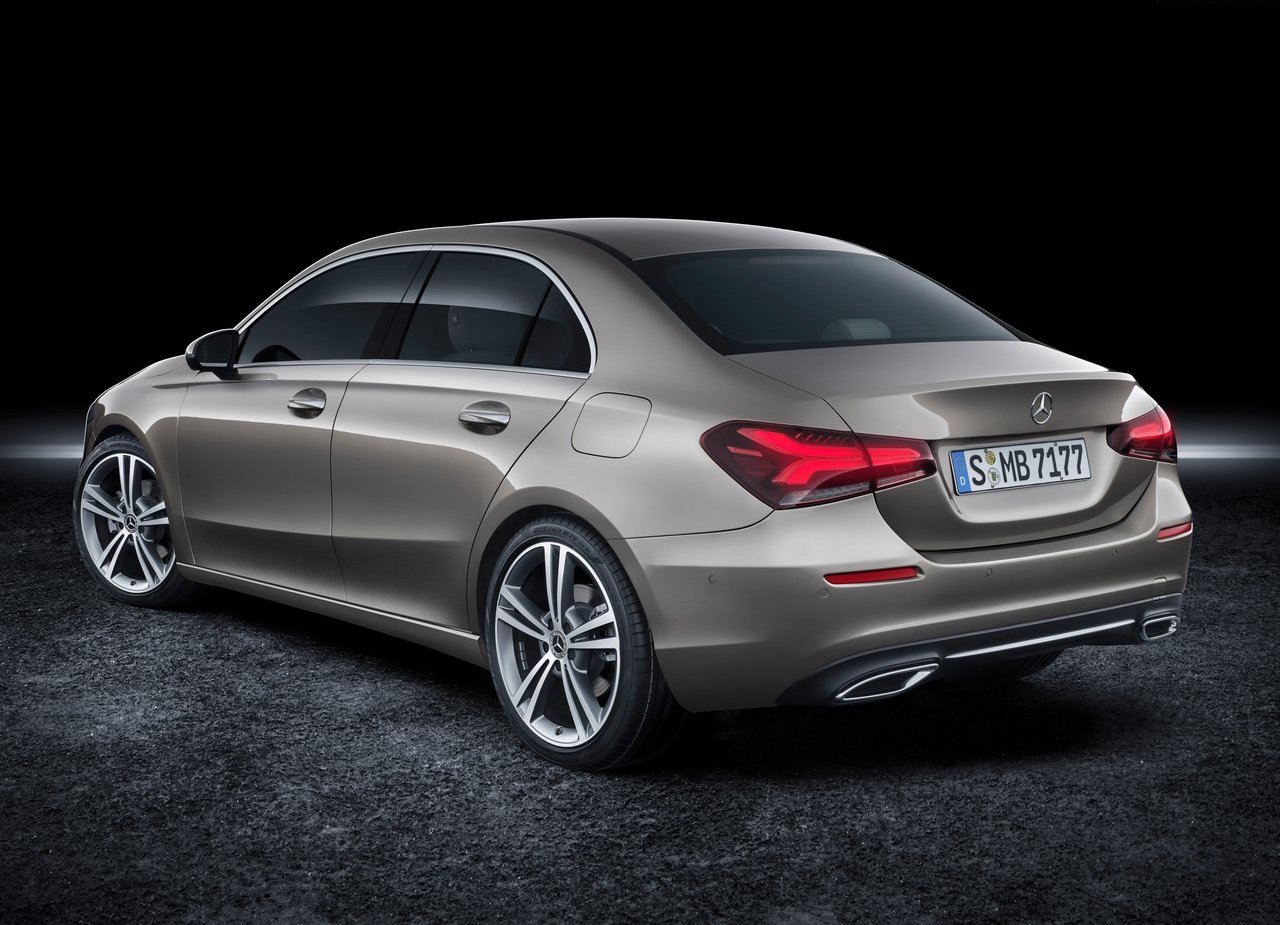MERCEDES-BENZ A SEDAN, foto 38