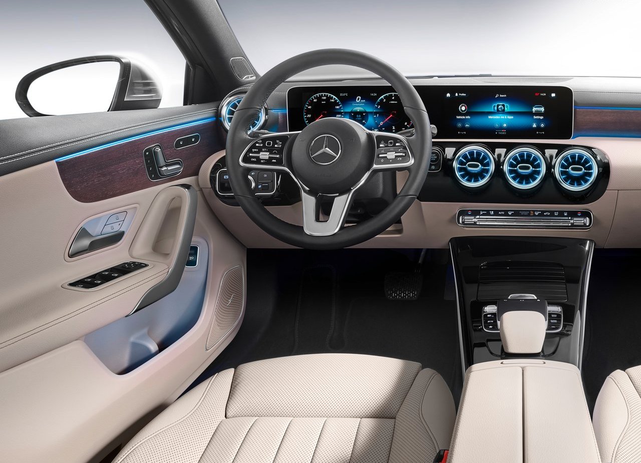 MERCEDES-BENZ A SEDAN, foto 43
