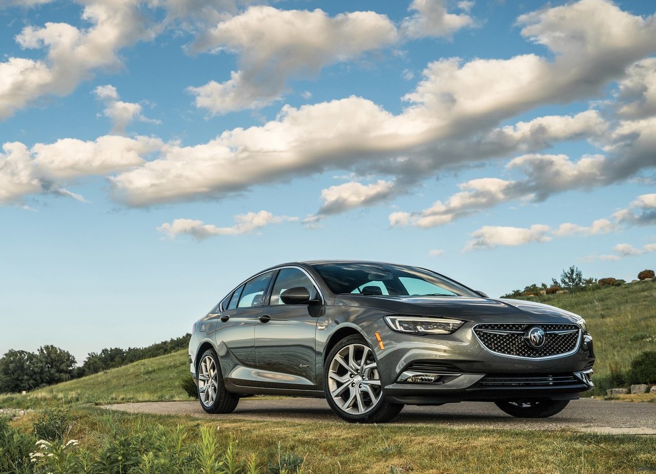 BUICK REGAL AVENIR, foto 1