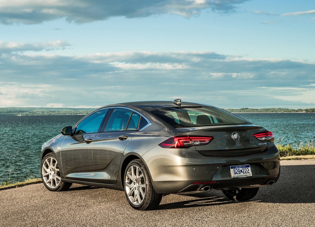 BUICK REGAL AVENIR, foto 6