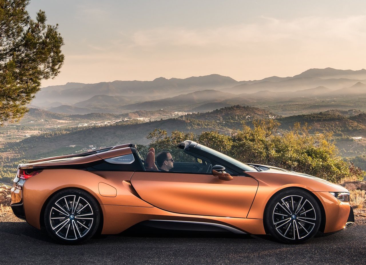 2019 - BMW i8 ROADSTER UK VERSION, foto 19