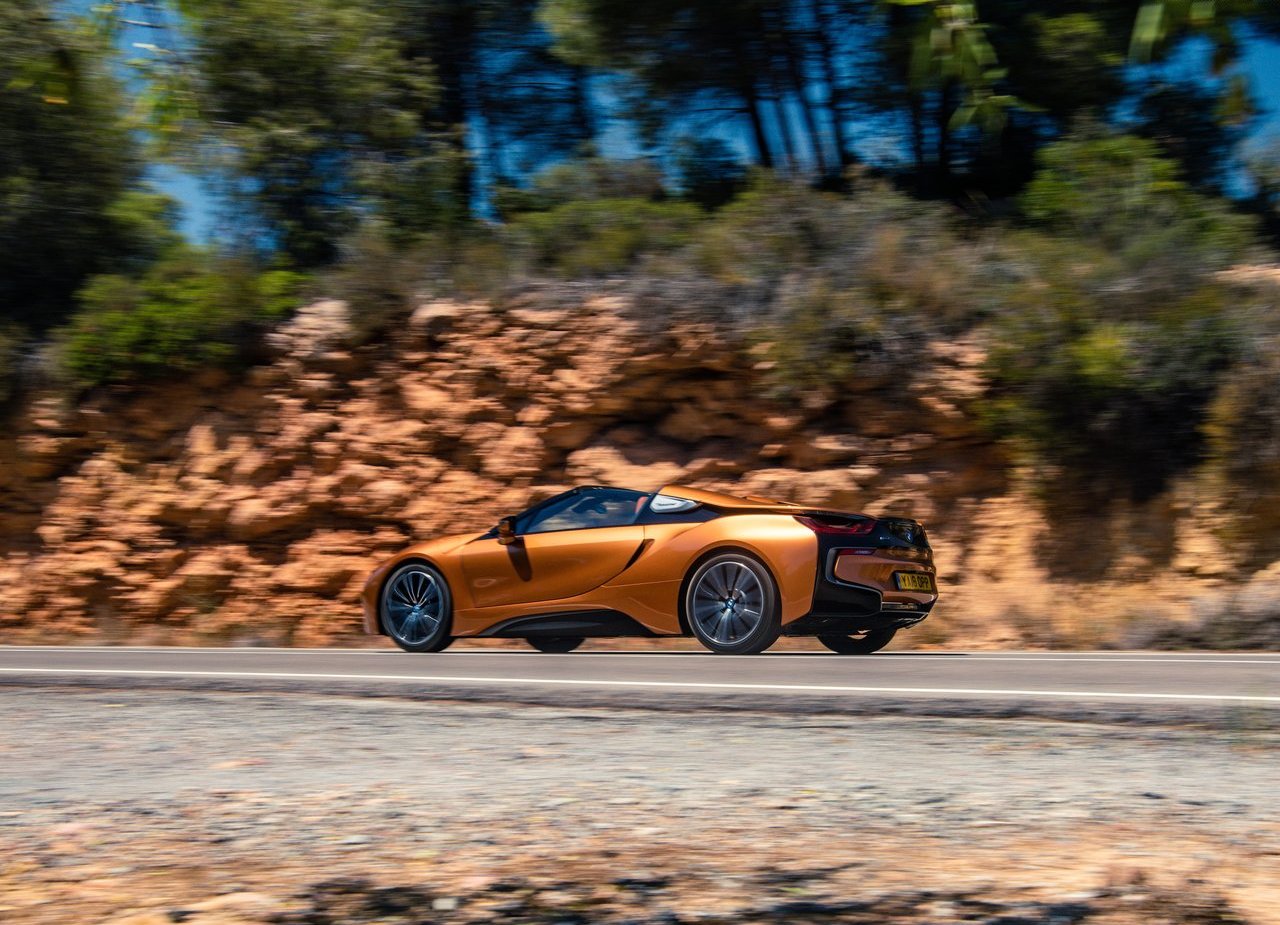 2019 - BMW i8 ROADSTER UK VERSION, foto 25