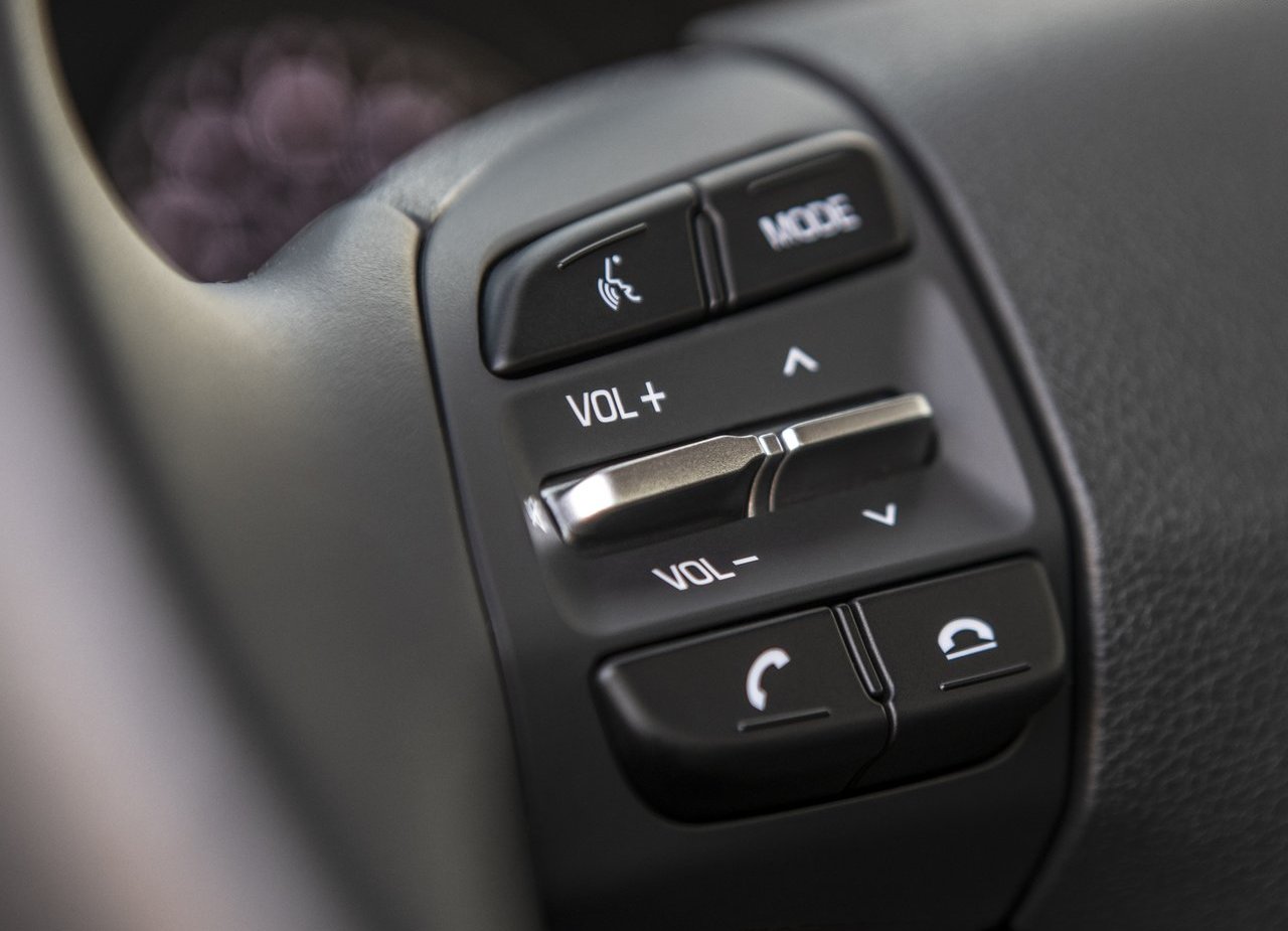 HYUNDAI ELANTRA, foto 21