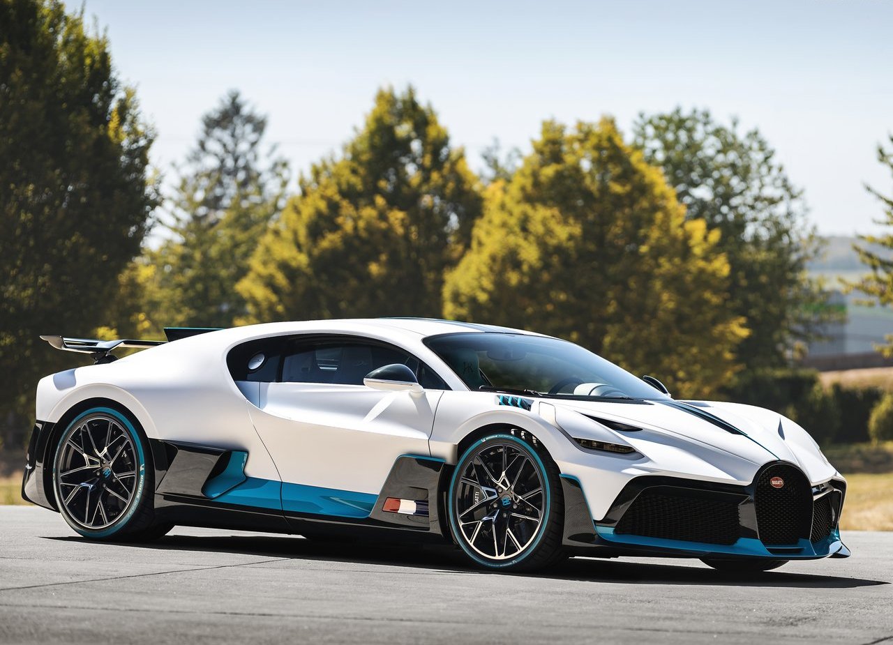 2019 - BUGATTI DIVO, foto 4