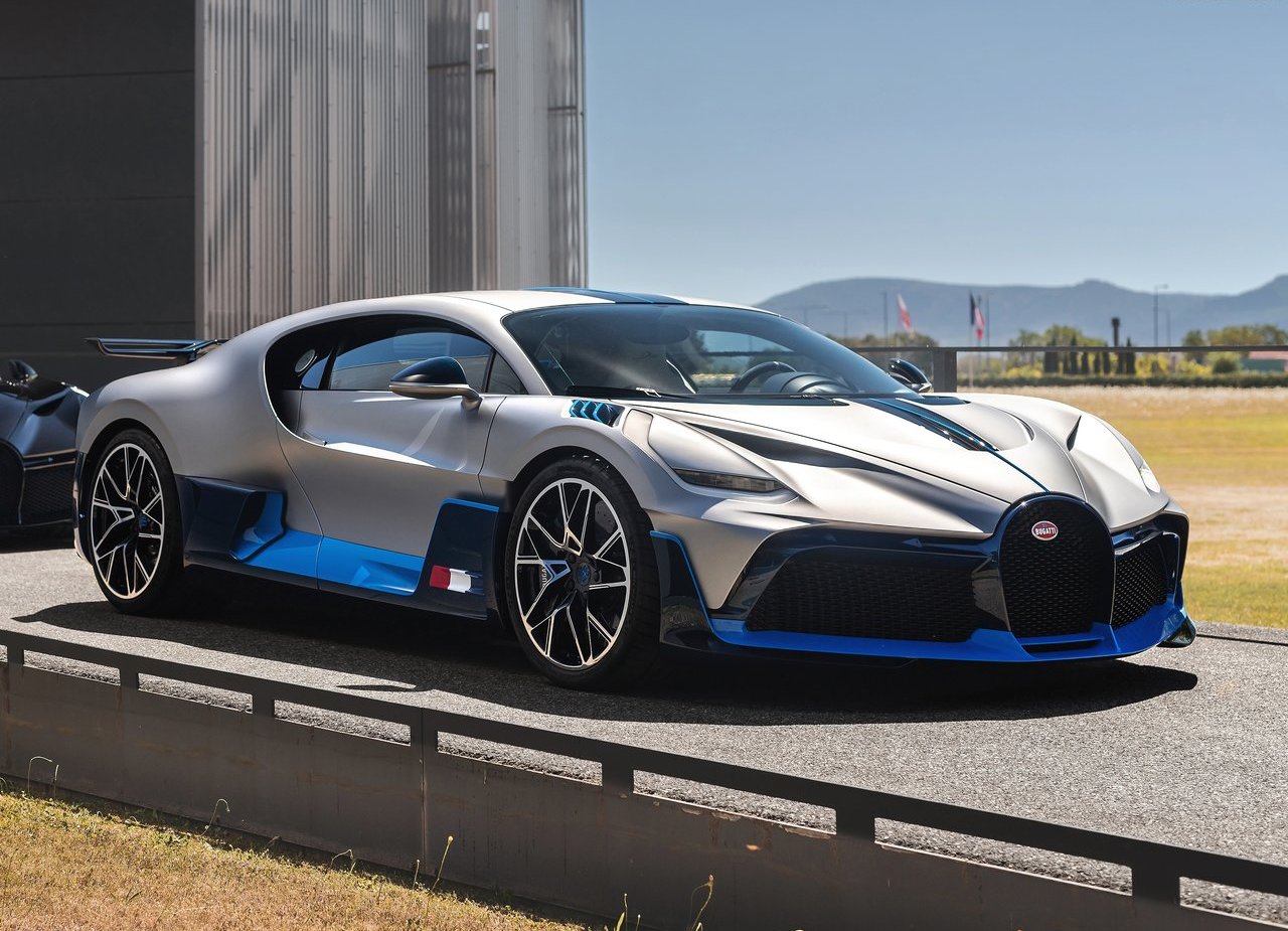 2019 - BUGATTI DIVO, foto 6