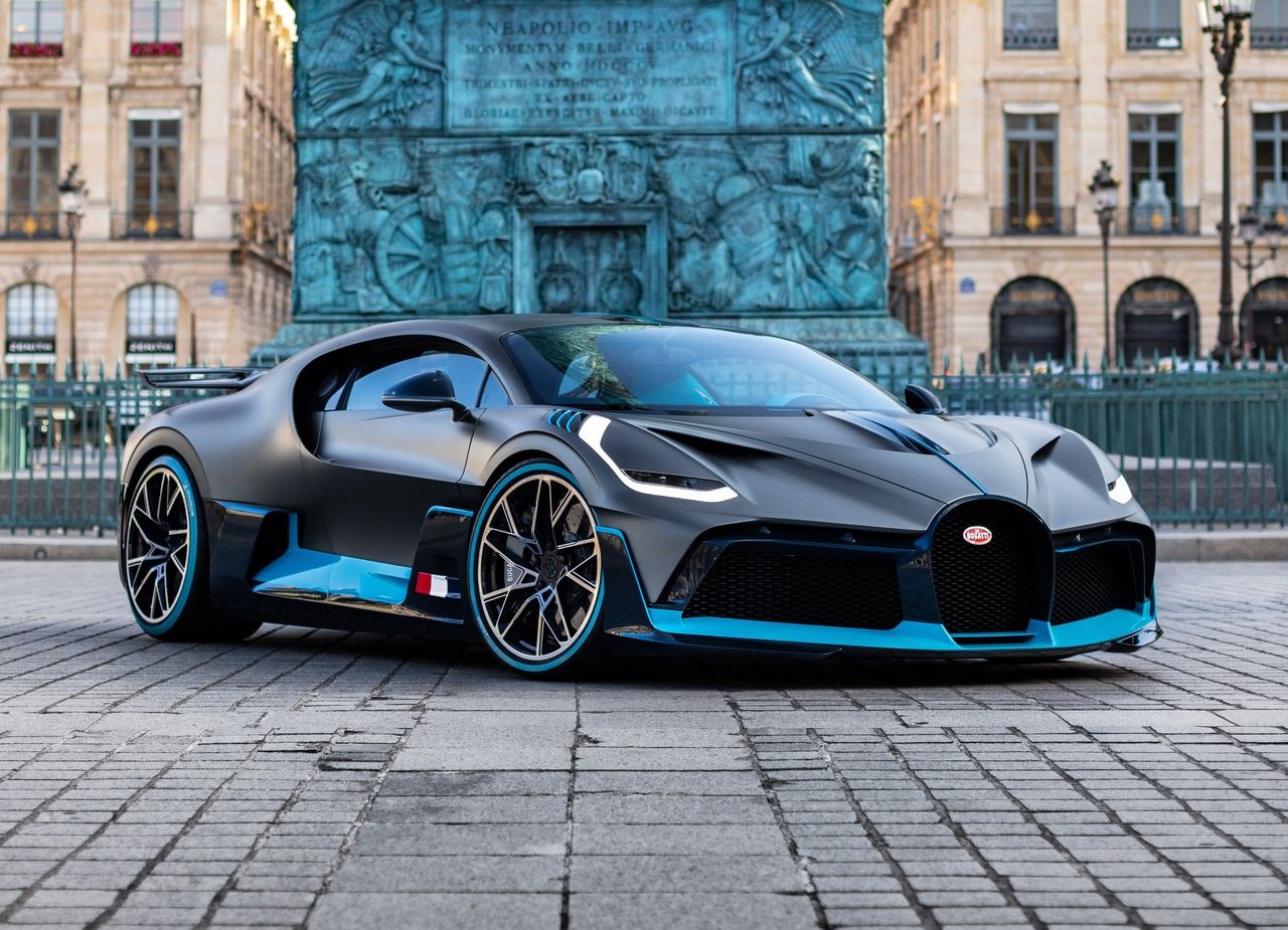 2019 - BUGATTI DIVO, foto 12
