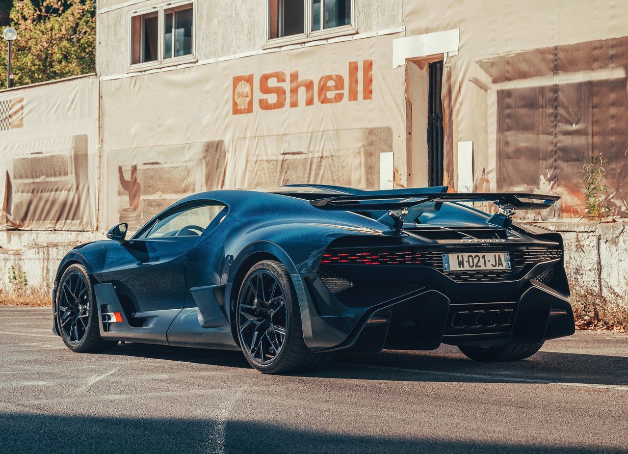 2019 - BUGATTI DIVO, foto 21
